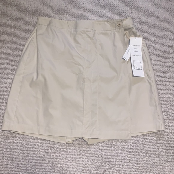 NWT Larry Levine Skort Size 8 Stone - Picture 2 of 5